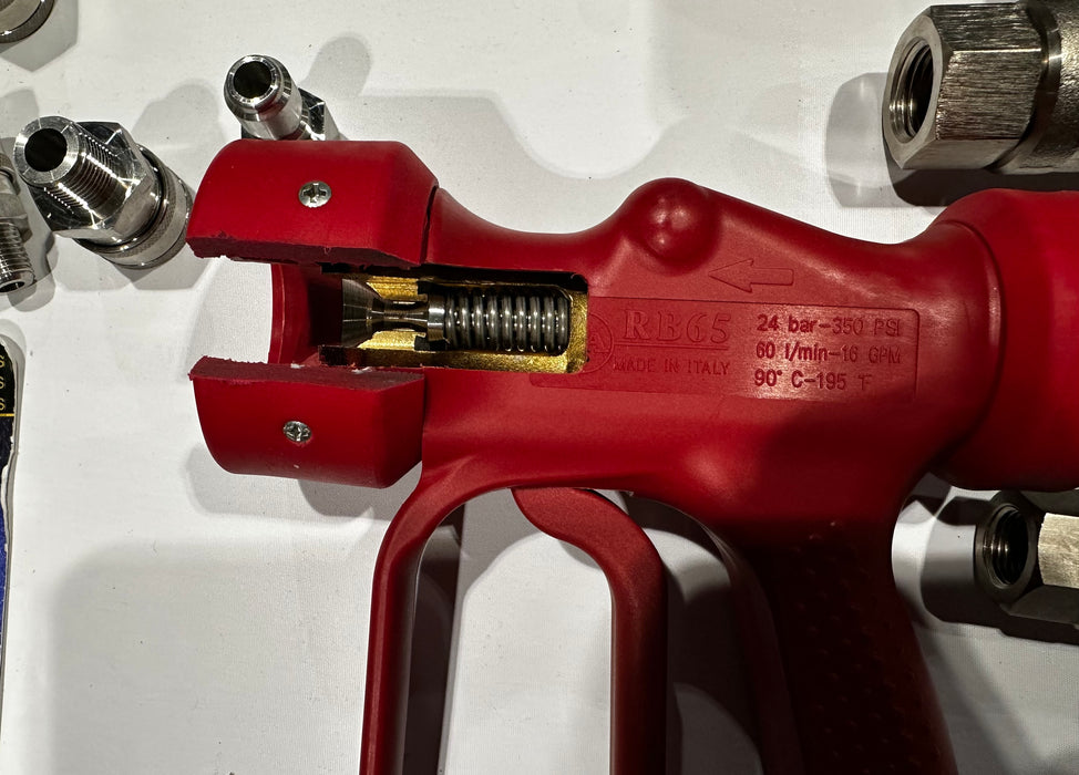 Republican Red YG1635SR Softwash Gun 350 psi 16 gpm (Gas Diaphragm Pumps / 1" AODD)